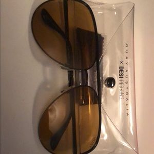 Quay Australia x Desi Perkins Sunnies